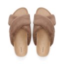 The Robin | Tan Faux Fur Women's Slide